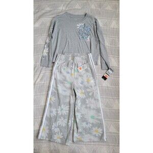 Adidas kids set‎ wide leg seat pants and long sleeve tee 7/8y NWT